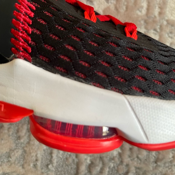 Nike Lebron Witness V 5 Bred 11.5 Black Red Crimson CQ9380 005 Shoe Sneaker Mens - Picture 3 of 10
